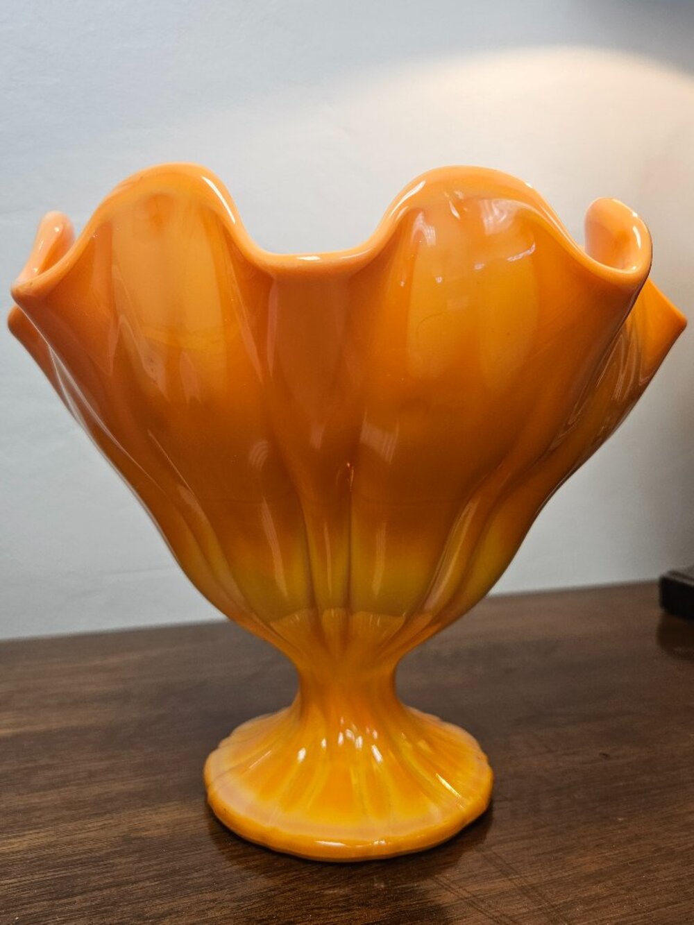 Vintage LE Smith Bittersweet Orange Slag Glass Pedestal Bowl Ruffled MCM